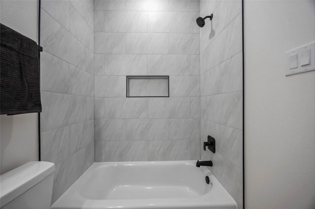 7221 Sandra Street A-B, Houston, TX 77028