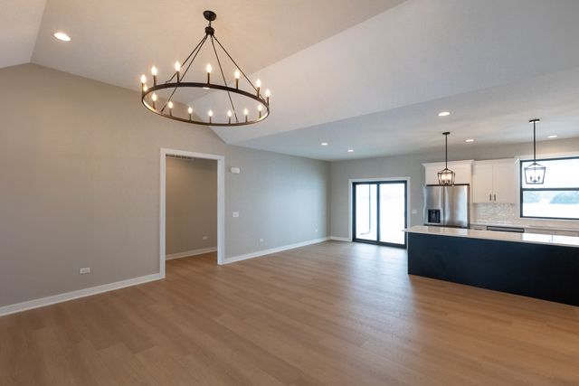 9295 N Stonewall Drive, Newark, IL 60541