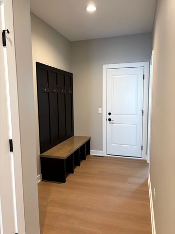 9295 N Stonewall Drive, Newark, IL 60541