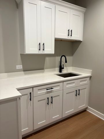 9295 N Stonewall Drive, Newark, IL 60541