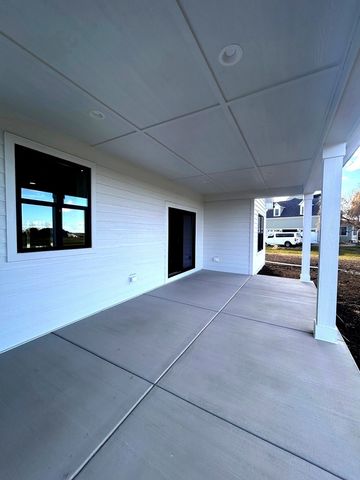 9295 N Stonewall Drive, Newark, IL 60541