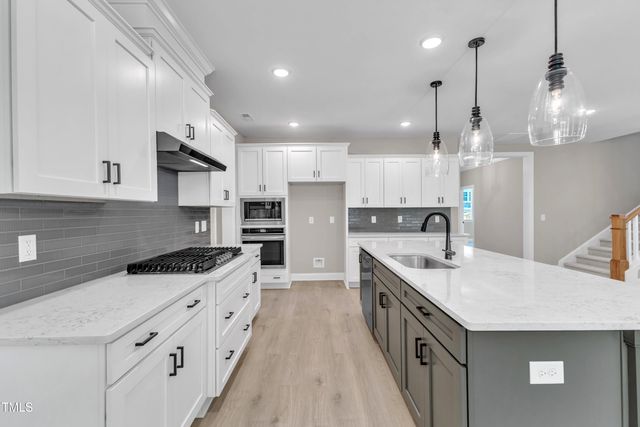 9160 Dupree Meadow Drive 13, Angier, NC 27501