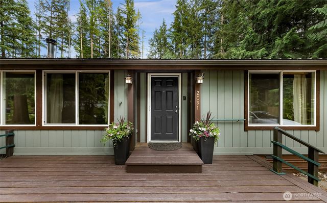 2091 Clear Valley Drive, Maple Falls, WA 98266