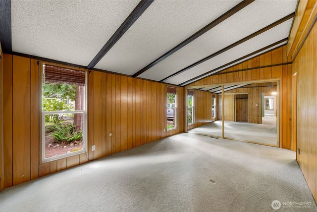 2091 Clear Valley Drive, Maple Falls, WA 98266