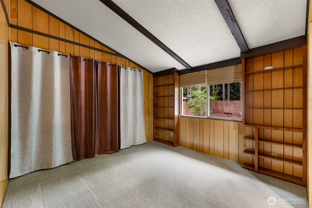 2091 Clear Valley Drive, Maple Falls, WA 98266