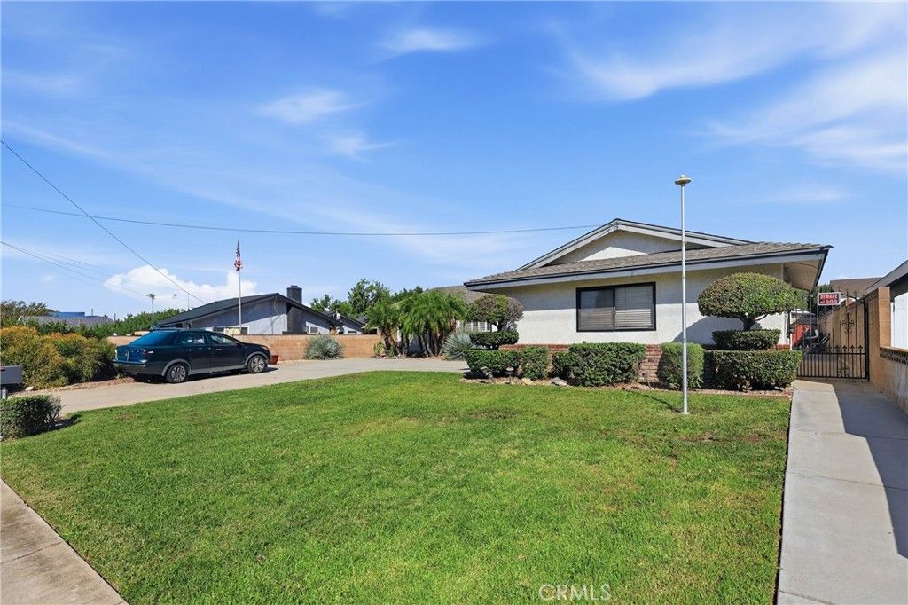 6076 Walnut Avenue, Chino, CA 91710 — exterior