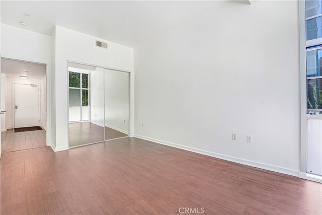 630 W 6th 216, Los Angeles, CA 90017