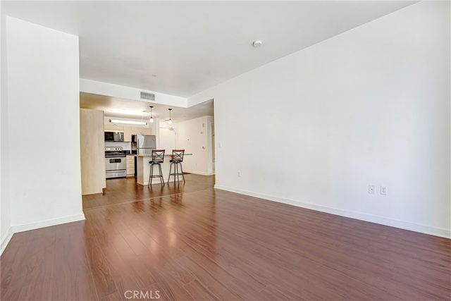 630 W 6th 216, Los Angeles, CA 90017