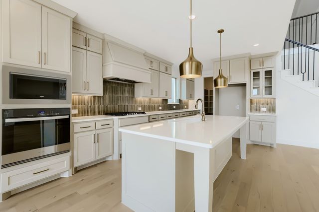 189 Enclave Drive, Lakewood Village, TX 75068