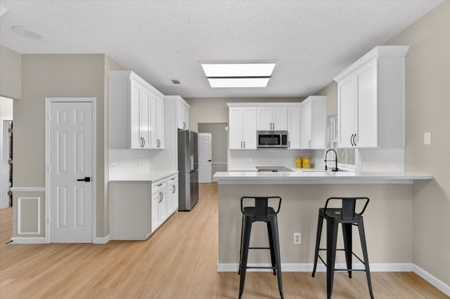 7024 Lyndale Drive, Watauga, TX 76148