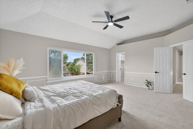 7024 Lyndale Drive, Watauga, TX 76148