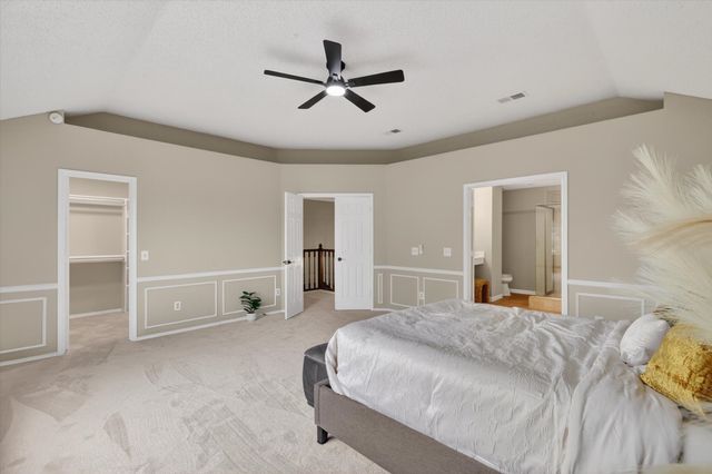 7024 Lyndale Drive, Watauga, TX 76148