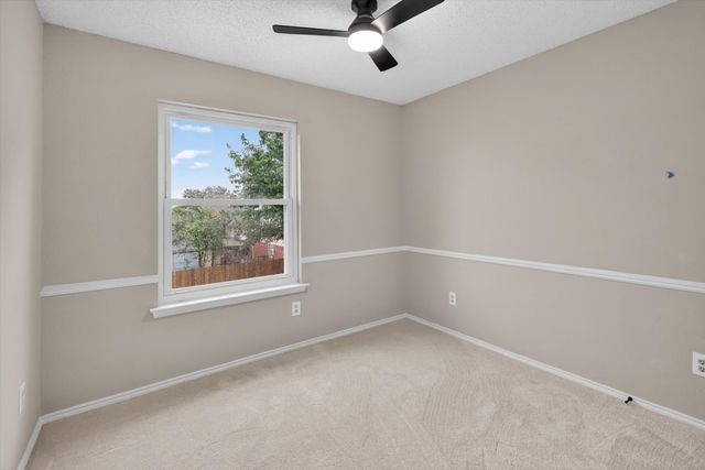 7024 Lyndale Drive, Watauga, TX 76148