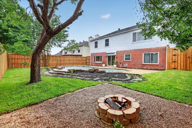 7024 Lyndale Drive, Watauga, TX 76148