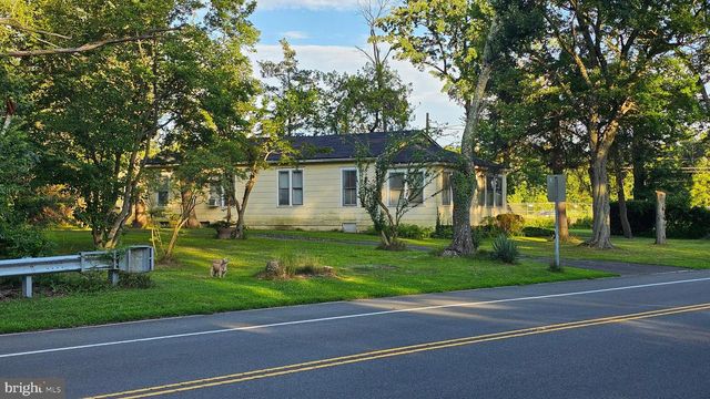 110 S MAIN ST, Cranbury, NJ 08512