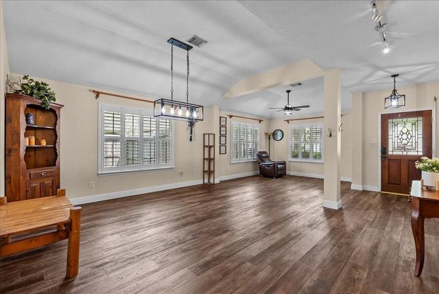 5102 Cherrywood Court, League City, TX 77573