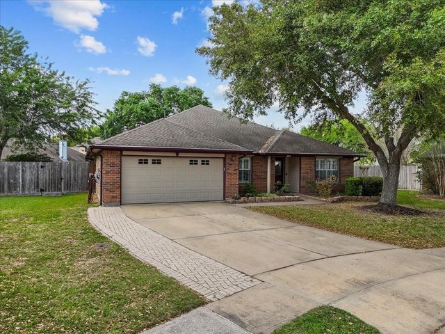 5102 Cherrywood Court, League City, TX 77573