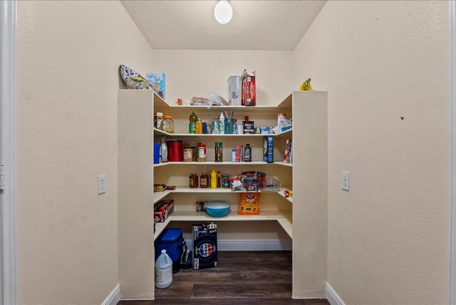 5102 Cherrywood Court, League City, TX 77573