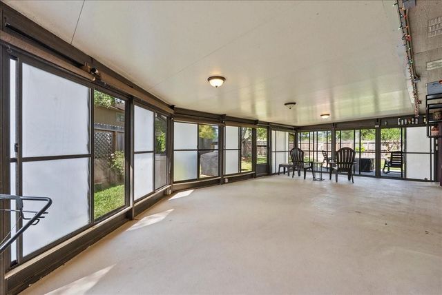 5102 Cherrywood Court, League City, TX 77573