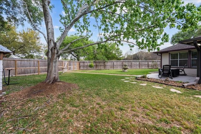 5102 Cherrywood Court, League City, TX 77573