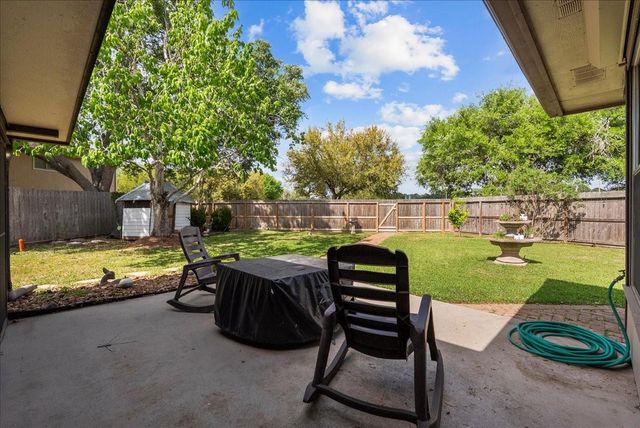 5102 Cherrywood Court, League City, TX 77573