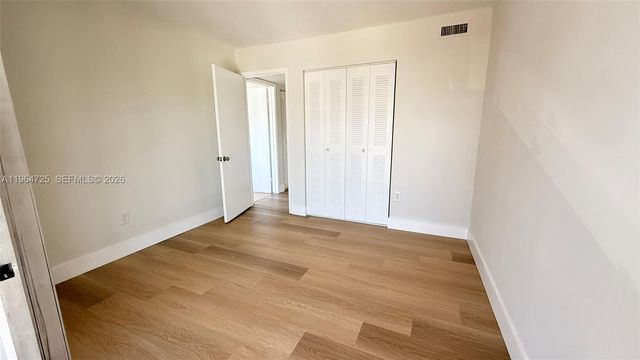 9705 Hammocks Blvd 201, Miami, FL 33196