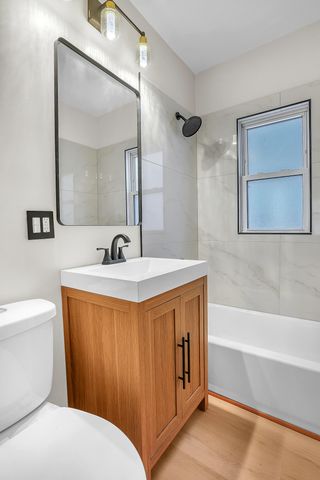 7511 Monroe Avenue, Hammond, IN 46324