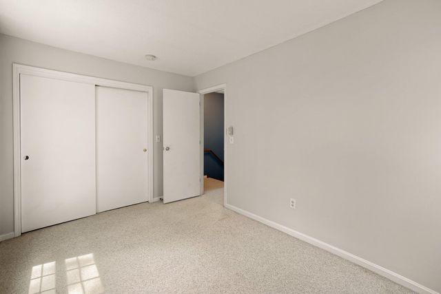 249 Twin Oaks Terrace, South Burlington, VT 05403