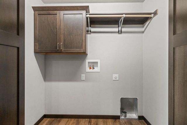 W6513 WOODHAVEN CIRCLE, Wautoma, WI 54982