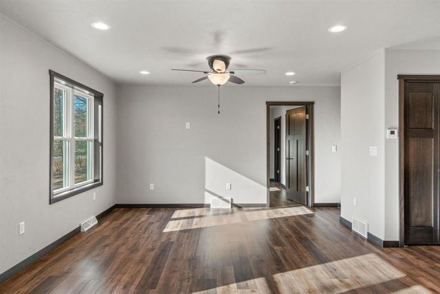 W6513 WOODHAVEN CIRCLE, Wautoma, WI 54982