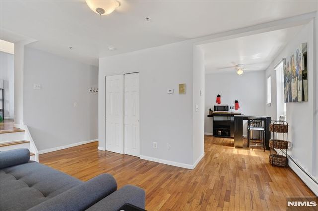440 Jersey Avenue 202, Jersey City, NJ 07302