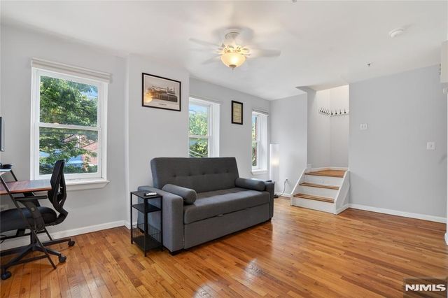 440 Jersey Avenue 202, Jersey City, NJ 07302