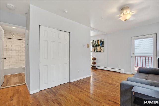 440 Jersey Avenue 202, Jersey City, NJ 07302