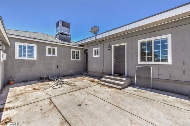 637 Bell Drive, Las Vegas, NV 89101