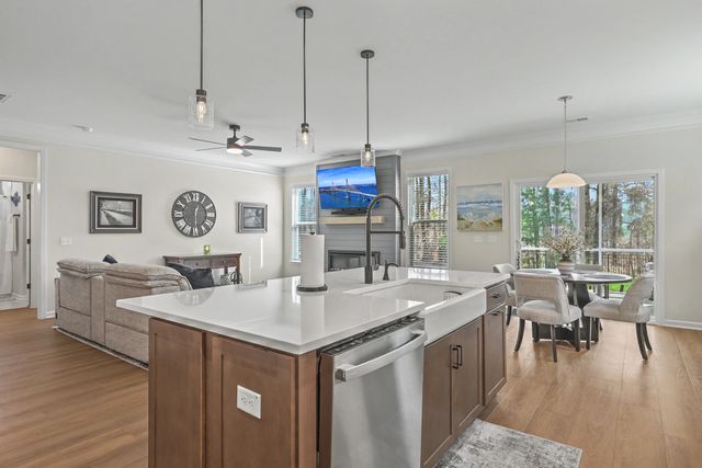 134 Palfrey Drive, Ridgeville, SC 29472