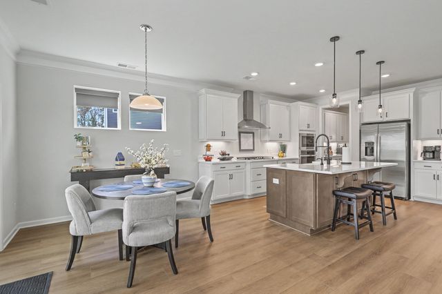 134 Palfrey Drive, Ridgeville, SC 29472