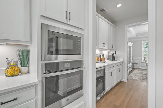 134 Palfrey Drive, Ridgeville, SC 29472