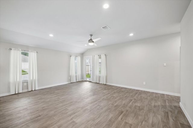 12132 Bear River Drive, Conroe, TX 77384