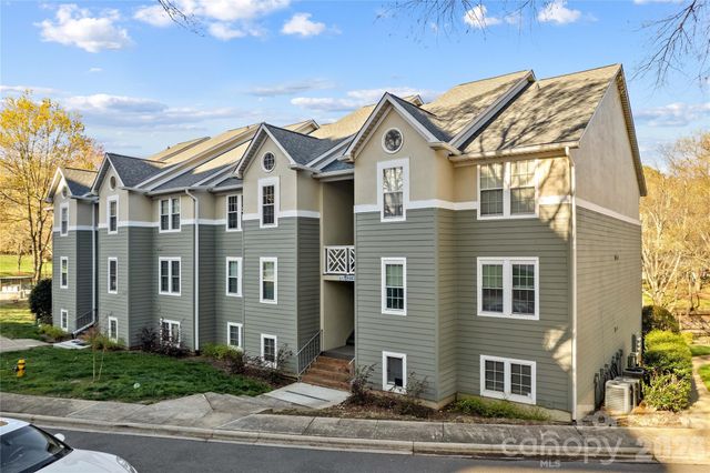 19843 Henderson Road L, Cornelius, NC 28031