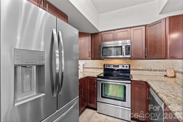 19843 Henderson Road L, Cornelius, NC 28031