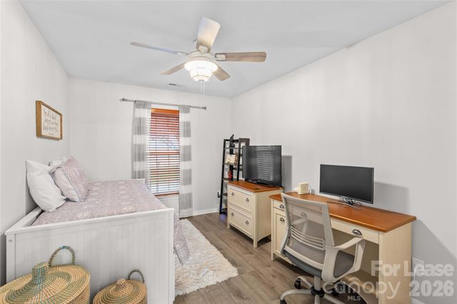 19843 Henderson Road L, Cornelius, NC 28031