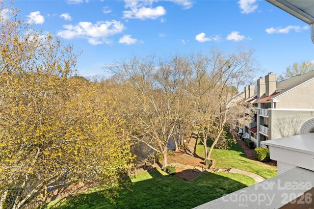 19843 Henderson Road L, Cornelius, NC 28031