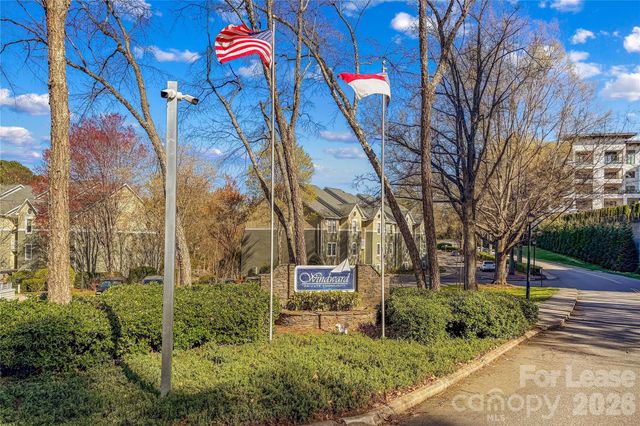 19843 Henderson Road L, Cornelius, NC 28031