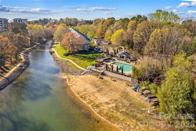 19843 Henderson Road L, Cornelius, NC 28031