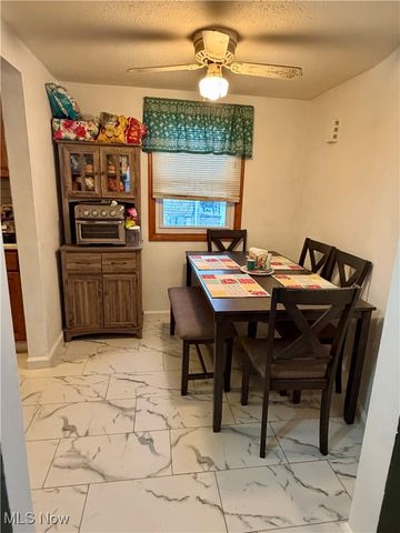 921 17th Street, Vienna, WV 26105