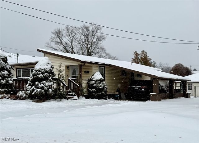 921 17th Street, Vienna, WV 26105