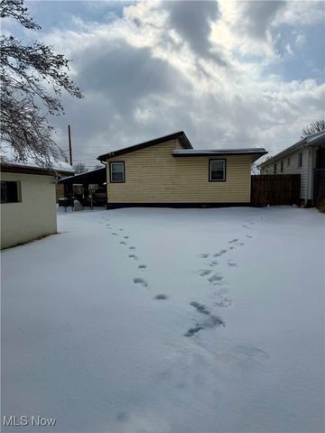 921 17th Street, Vienna, WV 26105