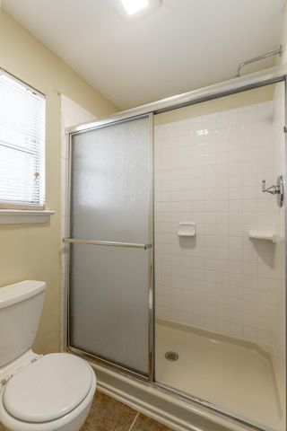 2500 Shenandoah Drive, Chattanooga, TN 37421