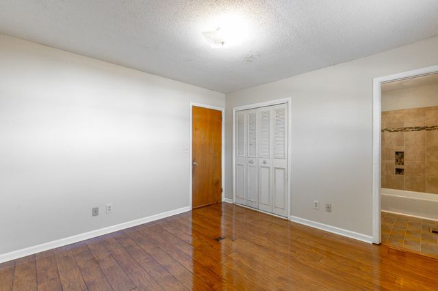 2500 Shenandoah Drive, Chattanooga, TN 37421