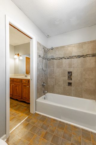 2500 Shenandoah Drive, Chattanooga, TN 37421